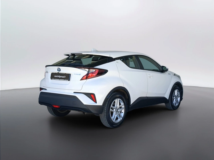 5 - Toyota C-HR C-HR 1.8h Active e-cvt
