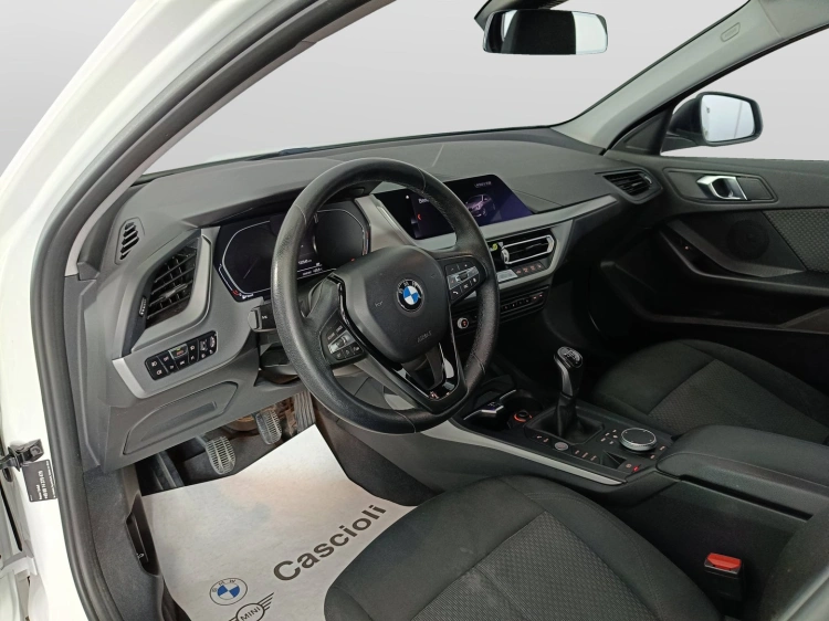 7 - BMW Serie 1 118d 5 Porte