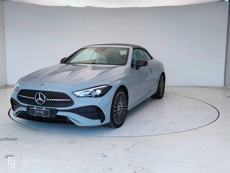 1 - Mercedes-Benz CLE Cabrio 220 d AMG Line Advanced auto