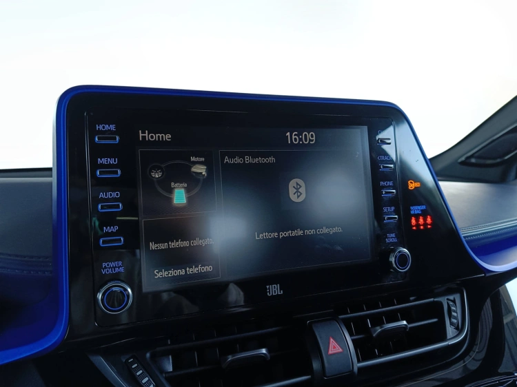 13 - Toyota C-HR C-HR 2.0h Style e-cvt