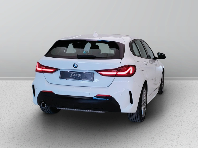 6 - BMW Serie 1 116i Msport Exterior auto