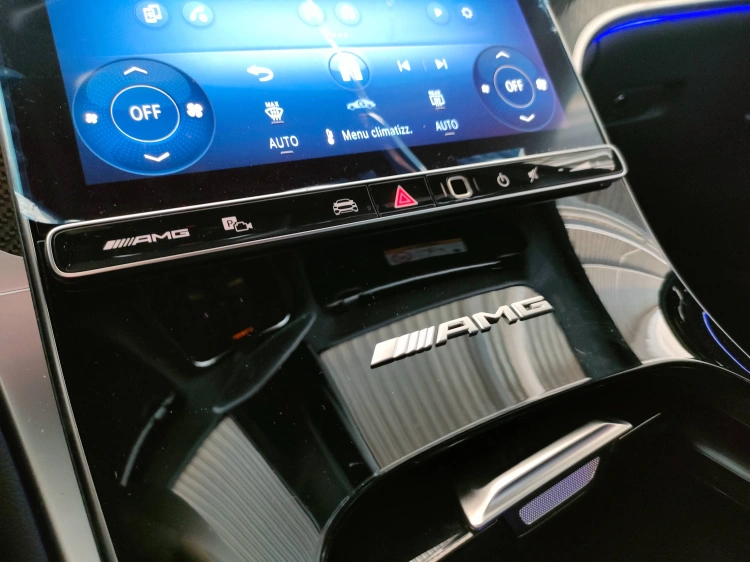 8 - Mercedes AMG GLC Mercedes-AMG GLC 43 4MATIC Coupe