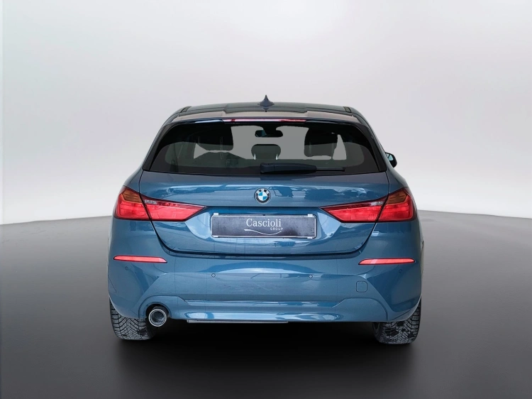 6 - BMW Serie 1 116d Business Advantage