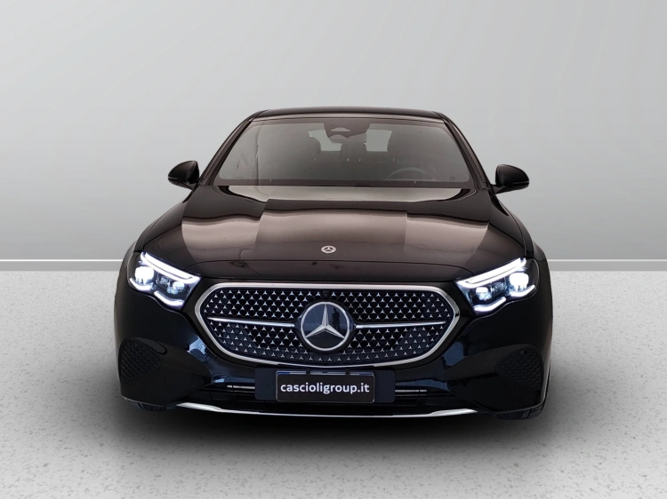 2 - Mercedes-Benz CLASSE E 220 d 4MATIC