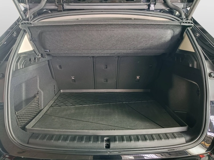 20 - BMW X1 X1 sdrive18i X-Line auto