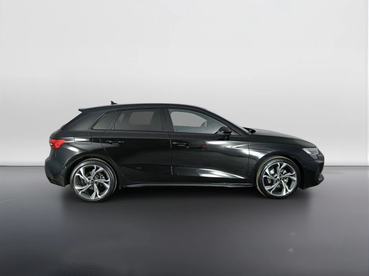 3 - Audi A3 A3 Sportback 2.0 tdi S line edition 150cv s-tronic