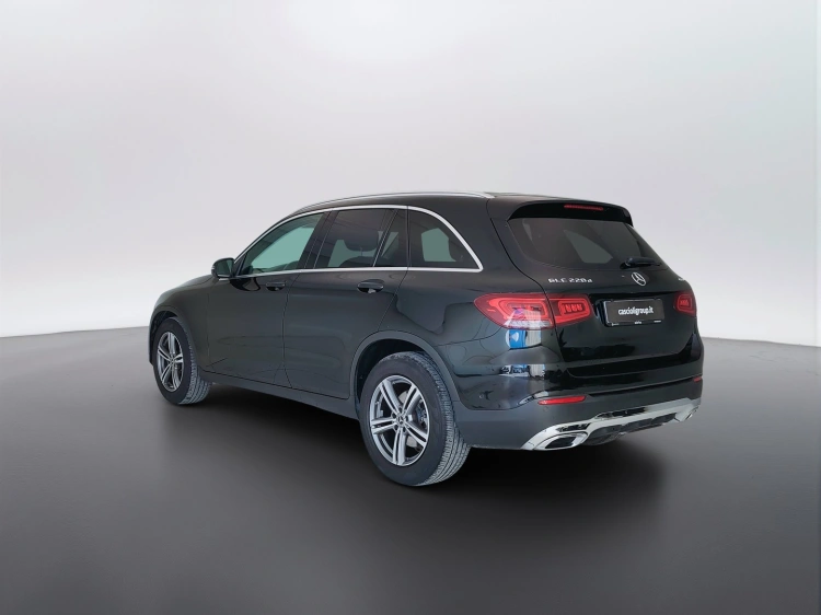 7 - Mercedes-Benz GLC 220 d Sport 4matic auto