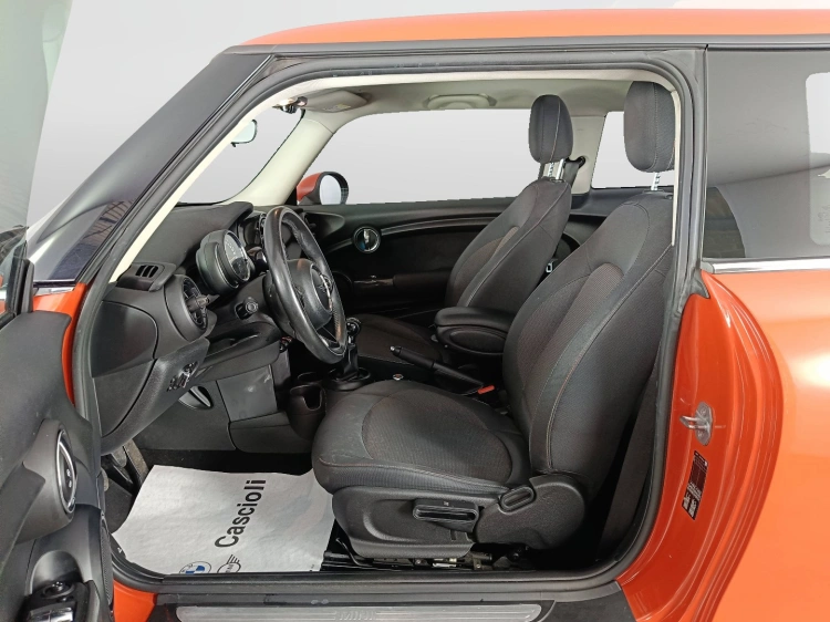 8 - MINI One Boost Mini 3p 1.5 One Boost 102cv