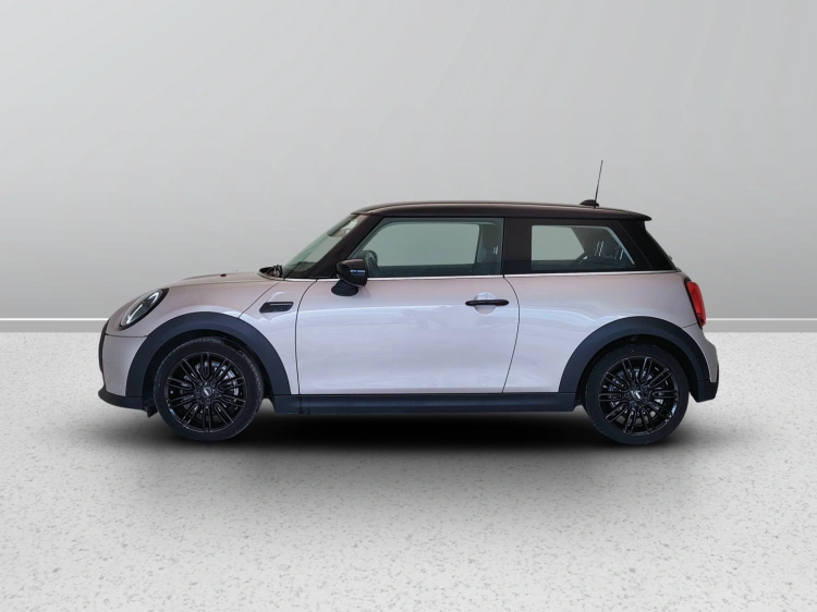 3 - MINI Cooper Mini 3p 1.5 Cooper Classic auto