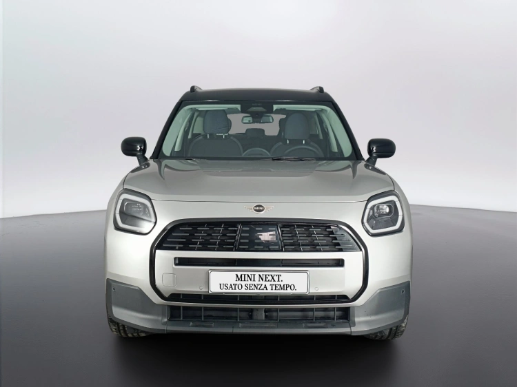 2 - MINI Countryman Mini Countryman 2.0 48V D Classic auto