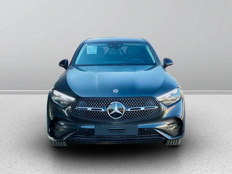 2 - Mercedes-Benz GLC 220 d 4MATIC Coupe