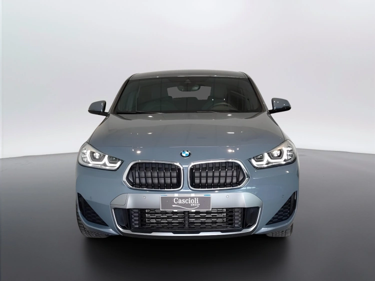 2 - BMW X2 X2 sdrive18d Msport X auto