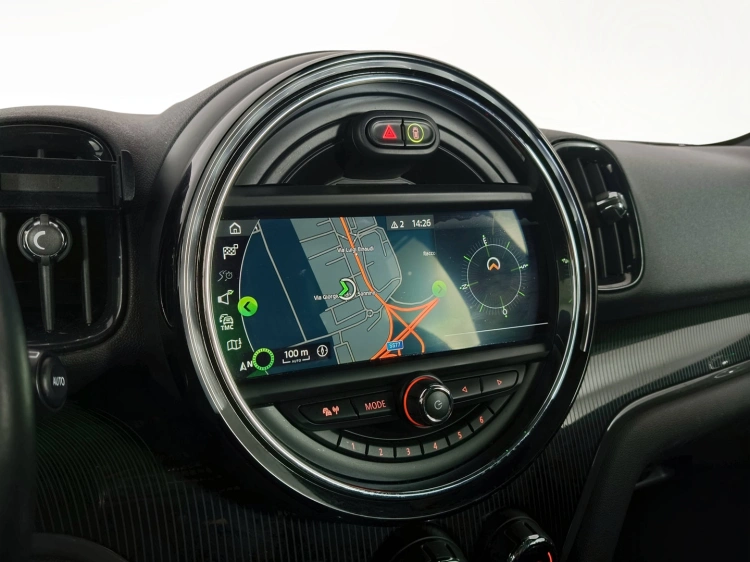 13 - MINI Countryman Mini Countryman 2.0 Cooper SD auto