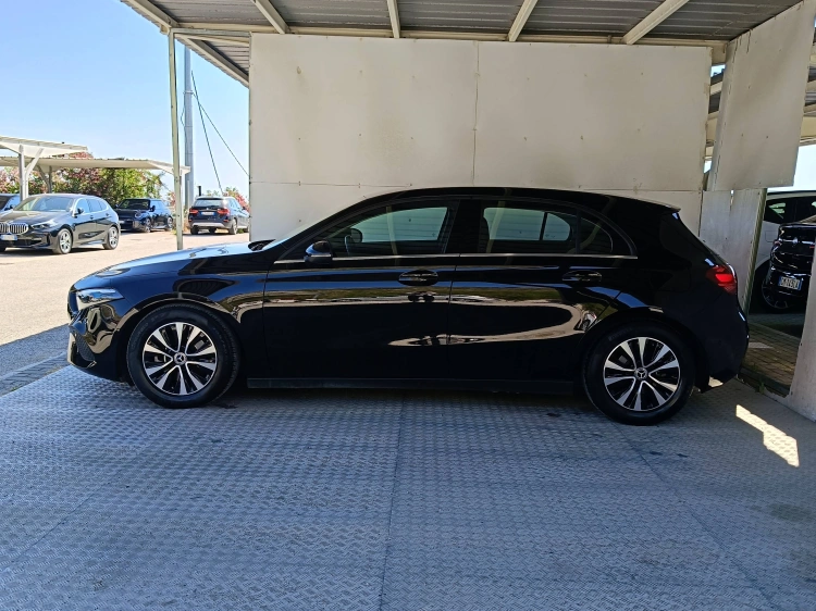 3 - Mercedes-Benz Classe A 180 d Advanced auto