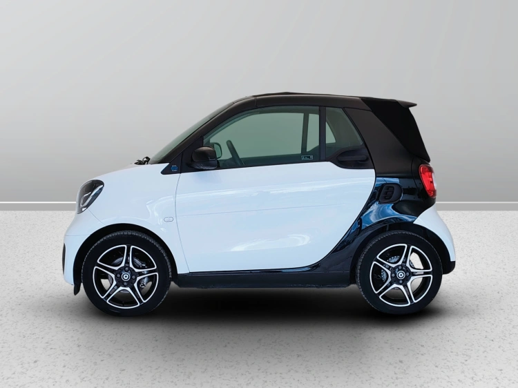 3 - smart fortwo Fortwo Cabrio eq Pulse 22kW