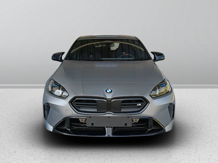 2 - BMW Serie 1 BMW M135 xDrive