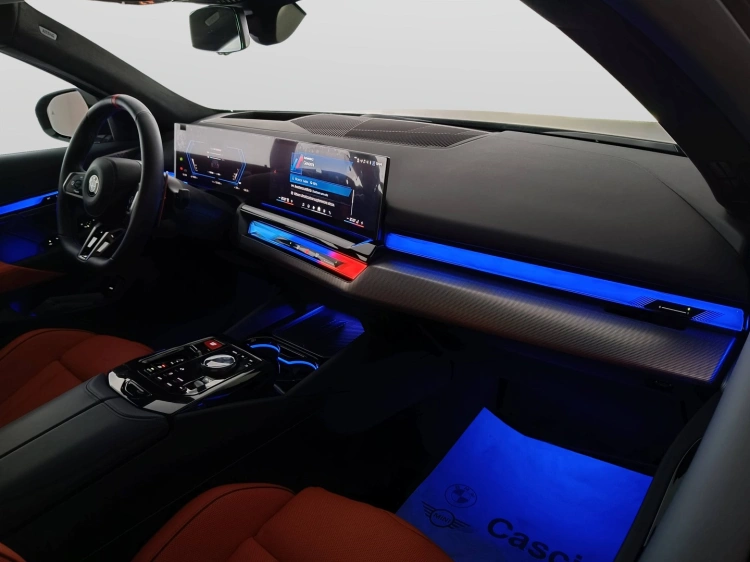 20 - BMW M M5 M5 Touring 4.4 727cv auto