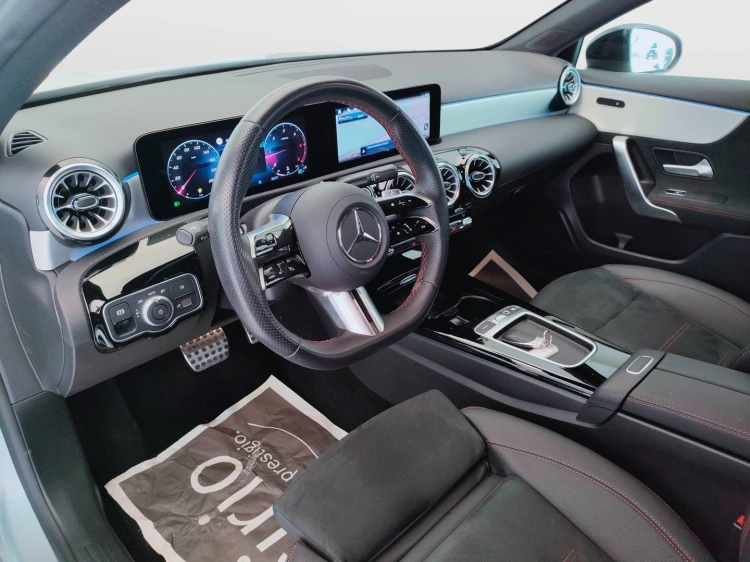 14 - Mercedes-Benz Classe A 180 d AMG Line Advanced Plus auto