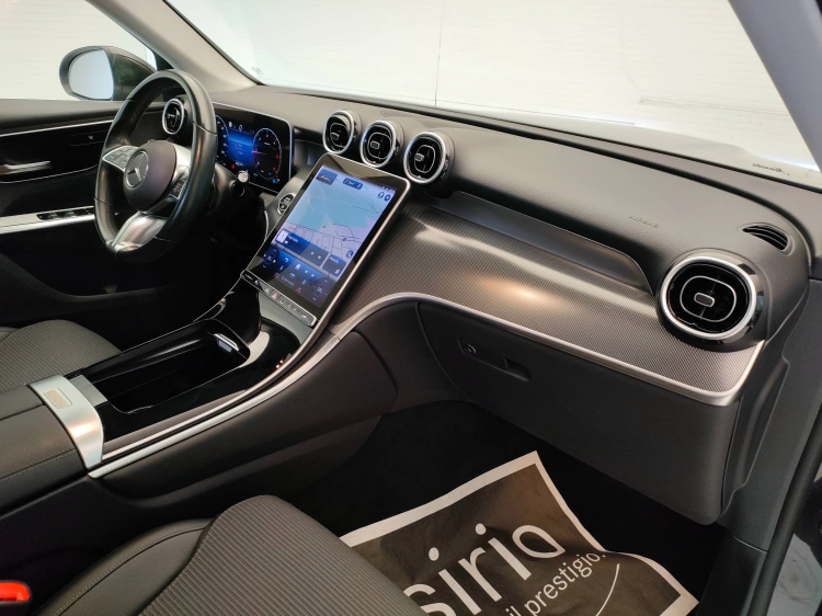 9 - Mercedes-Benz GLC 220 d mhev Advanced 4matic auto