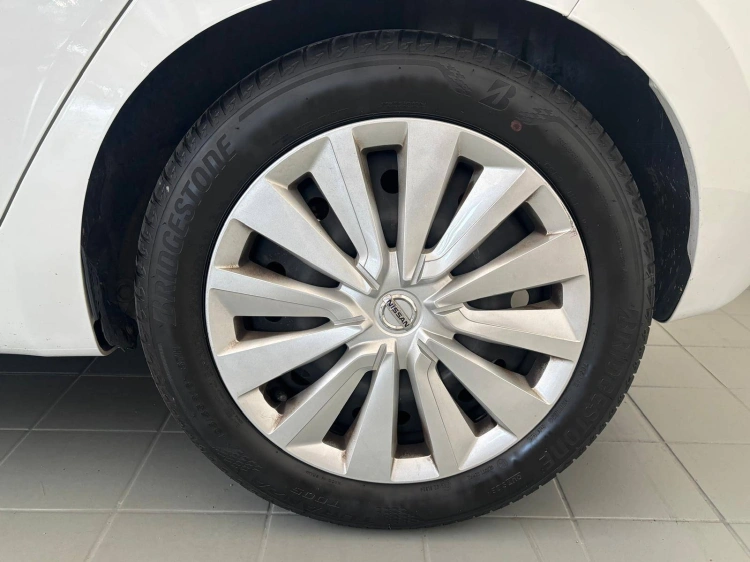 8 - Nissan Micra Micra 1.0 ig-t Eco Acenta Gpl
