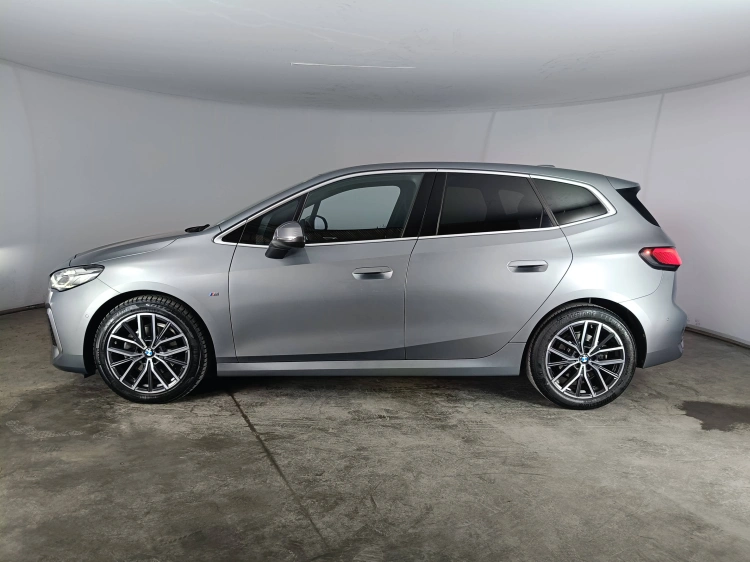 6 - BMW Serie 2 218d Active Tourer Msport auto