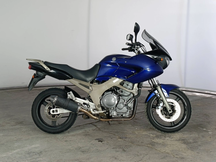 1 - Yamaha TDM TDM 900