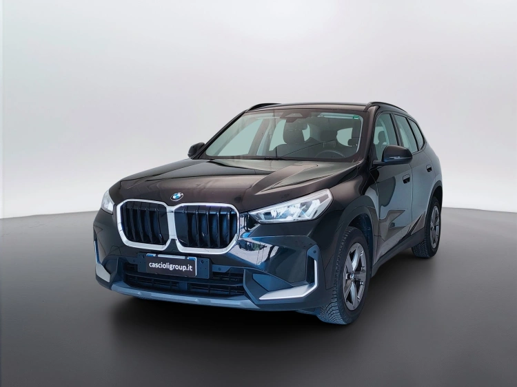 1 - BMW X1 X1 sdrive18d X-Line auto