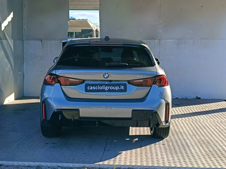 5 - BMW Serie 1 118d MSport Pro auto