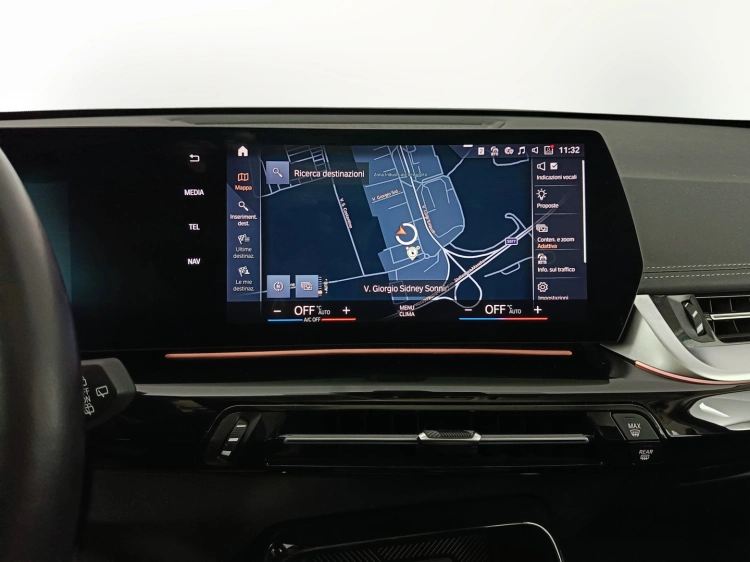 13 - BMW X1 X1 xdrive 25e X-Line auto