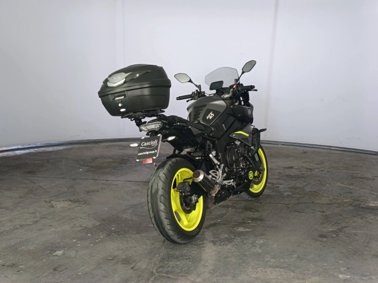 3 - Yamaha MT MT-09 850 Sport Tracker Abs