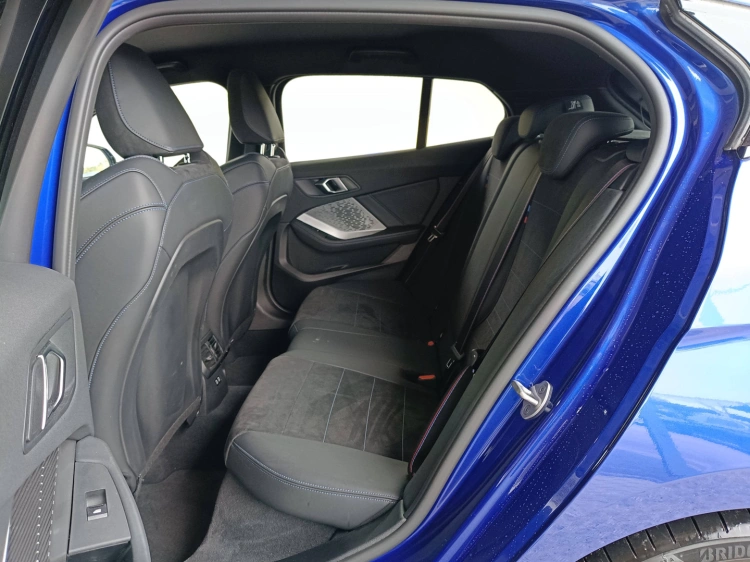 9 - BMW Serie 1 118d MSport Pro auto