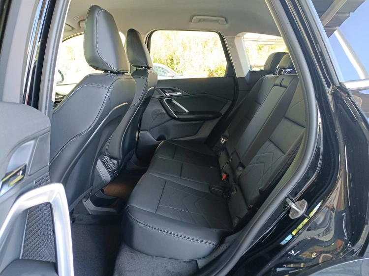 9 - BMW iX1 BMW iX1 eDrive20-Special Edition