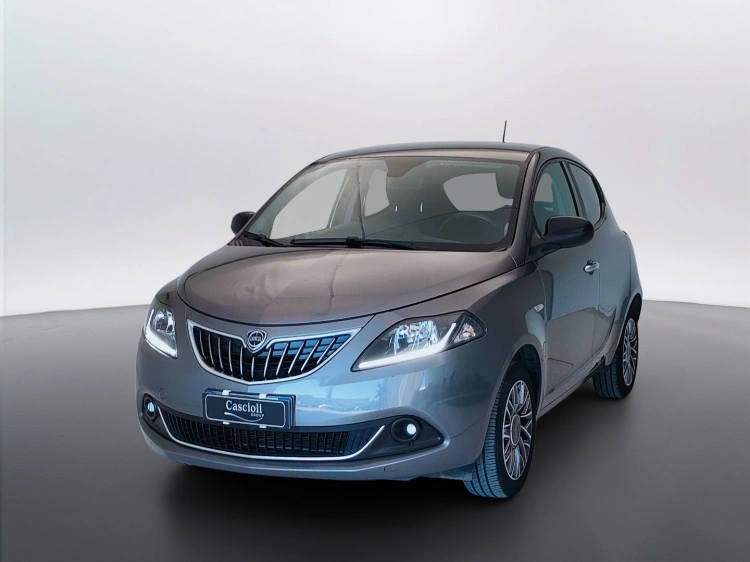 1 - Lancia Ypsilon Ypsilon 1.0 firefly hybrid Gold s&s 70cv