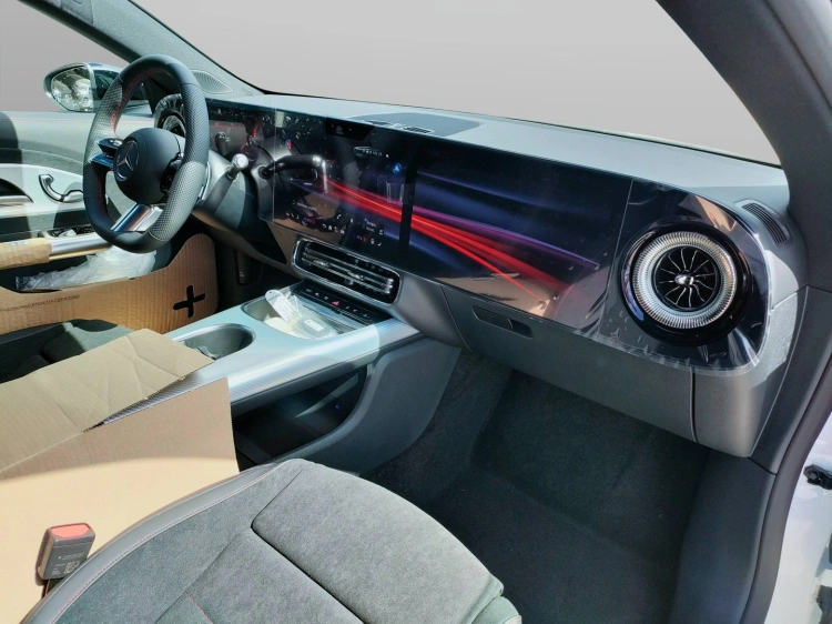 12 - Mercedes-Benz CLA 200 Shooting Brake