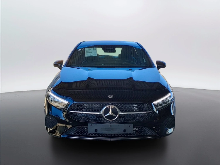2 - Mercedes-Benz Classe A 180 d Automatic