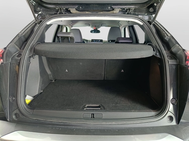 19 - Peugeot 2008 2ª serie PEUGEOT 2008 BlueHDi 100 S&S Allure