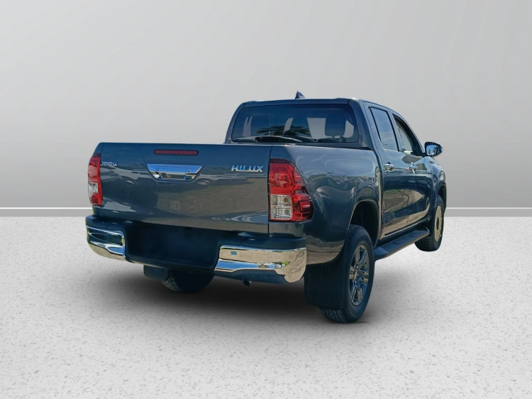 6 - Toyota Professional HI LUX 4X2 - 4X4 HILUX 2.8D A 48VDC4WD LNG MY25