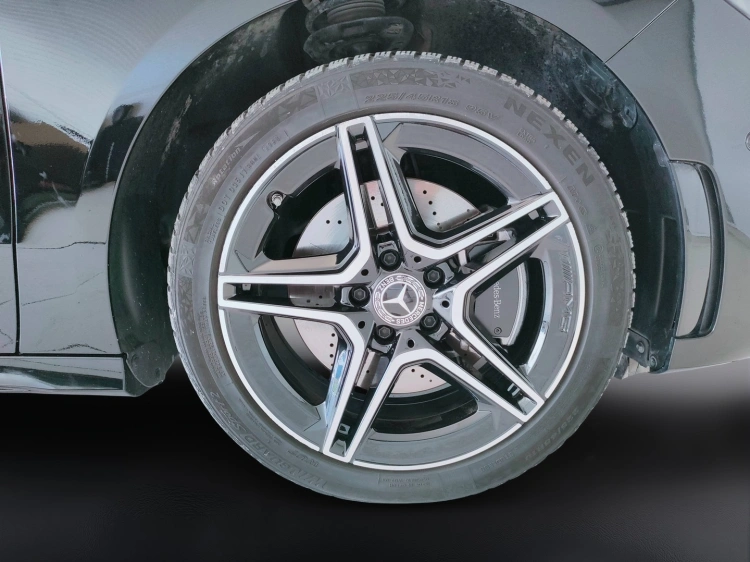 11 - Mercedes-Benz Classe B 250 e phev AMG Line Advanced Plus auto