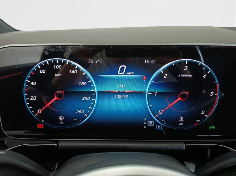 12 - Mercedes-Benz Classe B 180 d Sport Plus auto