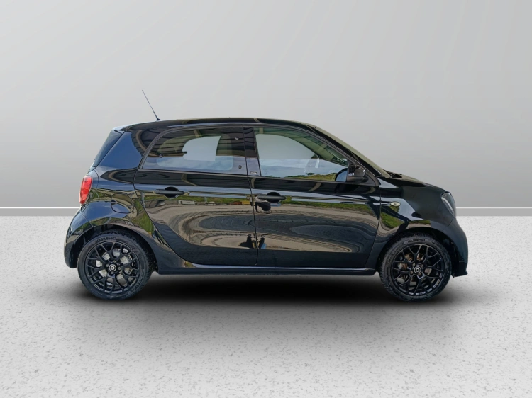 6 - smart forfour Forfour 0.9 t Passion 90cv twinamic my18