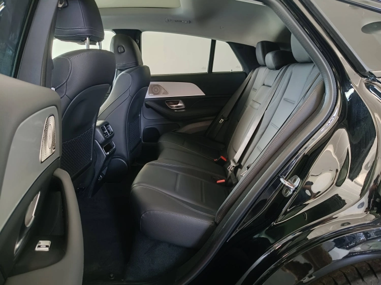 7 - Mercedes-Benz GLE GLE 300 d 4MATIC Coupe