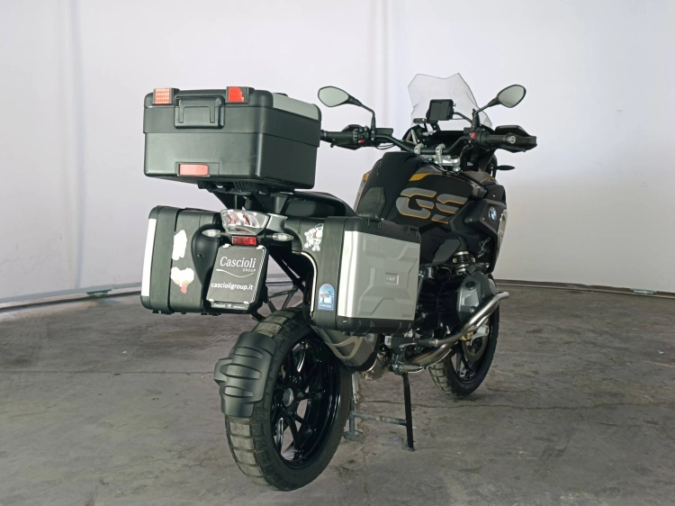 3 - BMW Motorrad GS R 1300 GS
