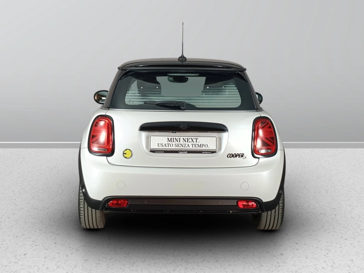 5 - MINI Cooper Mini 3p Cooper SE Classic auto