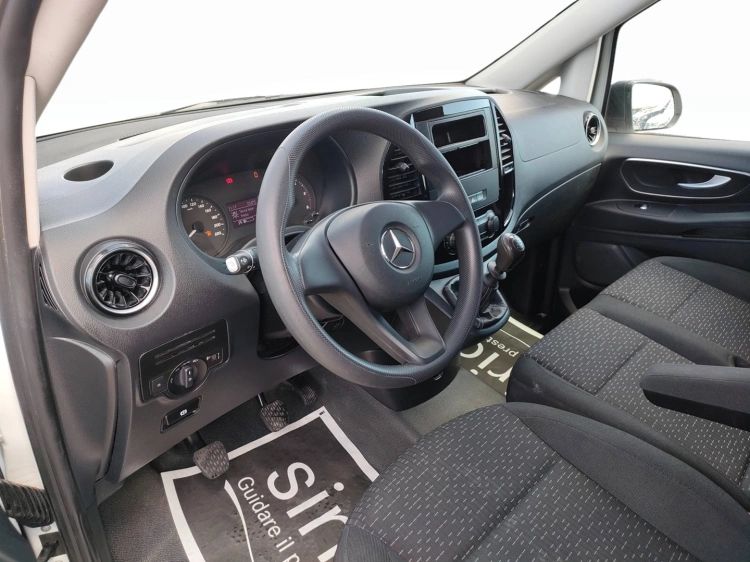 9 - Mercedes Vans Vito 110 cdi long