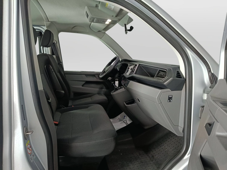 10 - Volkswagen T6.1 Transporter 30 T6.1 Transporter 30 2.0 tdi 110cv kombi Business p.c.
