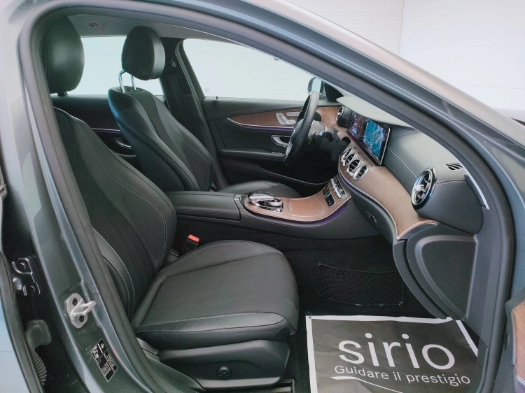 9 - Mercedes-Benz Classe E SW All-Terrain 220 d Premium 4matic auto