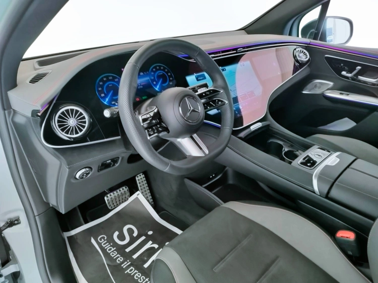 8 - Mercedes-Benz EQE 350 AMG Line Premium 4matic