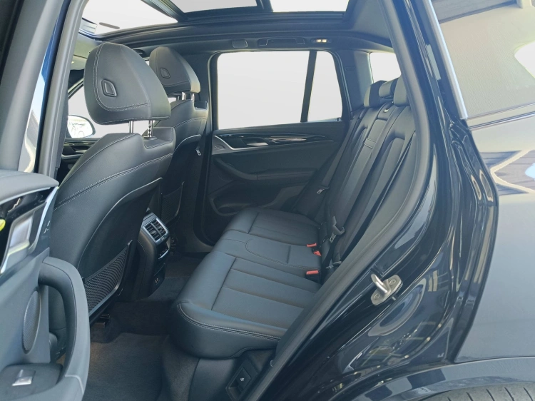 9 - BMW iX3 