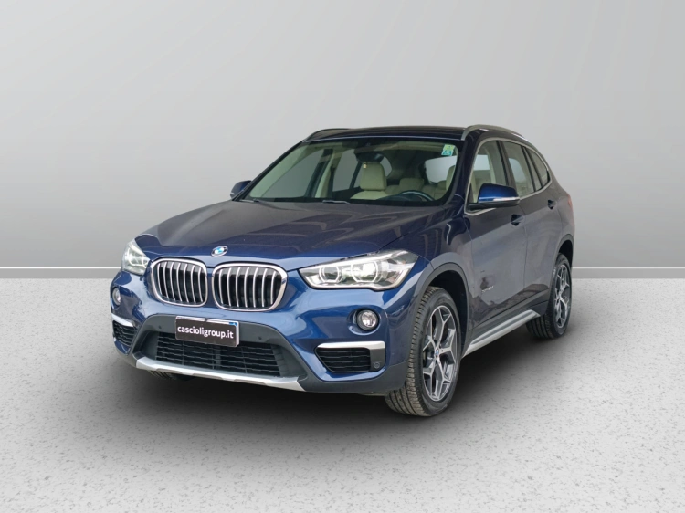 1 - BMW X1 X1 sdrive18d xLine auto