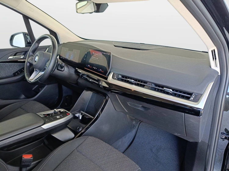 11 - BMW Serie 2 218d Active Tourer auto